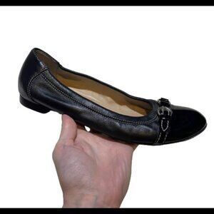 AGL Black Leather Cap Toe Round Toe Ballet Flats Slip On